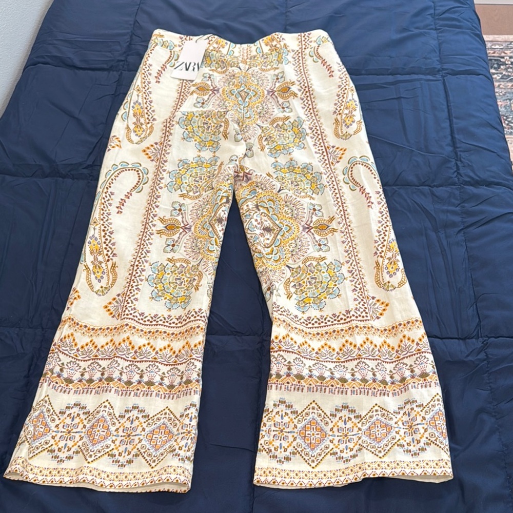 Zara Cream and Yellow Wide Leg Pants